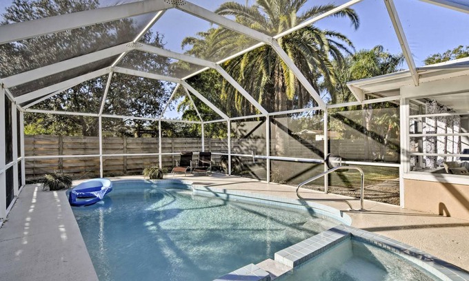 Gulf Gate Estates House | 138 m² House ∙ 2 bedrooms ∙ 6 guests