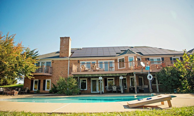 Castleton House | 14-Person House with Pool and Hot Tub on Spectacular Estate