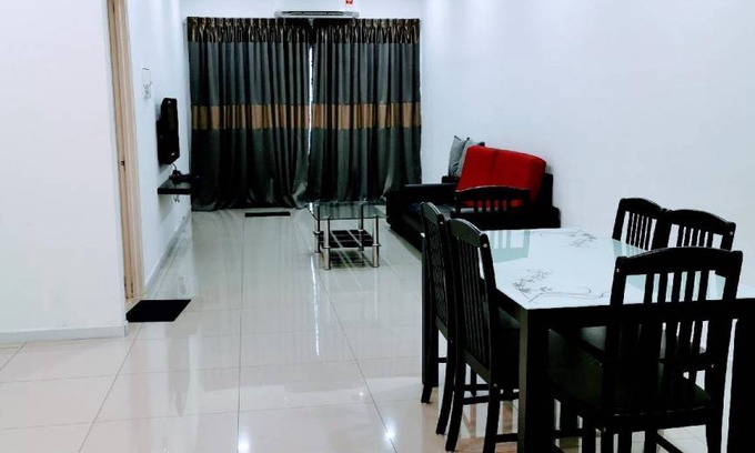 Larut Apartment | 1400 m² Apartment ∙ 3 bedrooms ∙ 6 guests