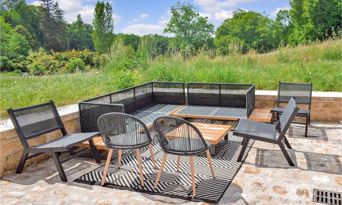 Saint-Cyr-en-Arthies House | 145 m² House ∙ 3 bedrooms ∙ 6 guests