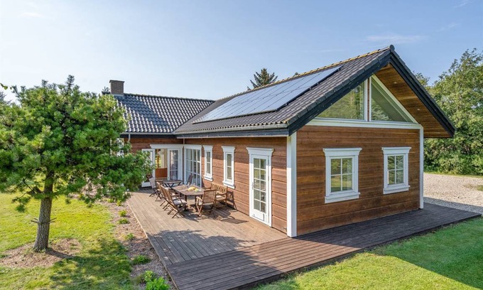 Frostrup House | 145 m² House ∙ 4 bedrooms ∙ 10 guests