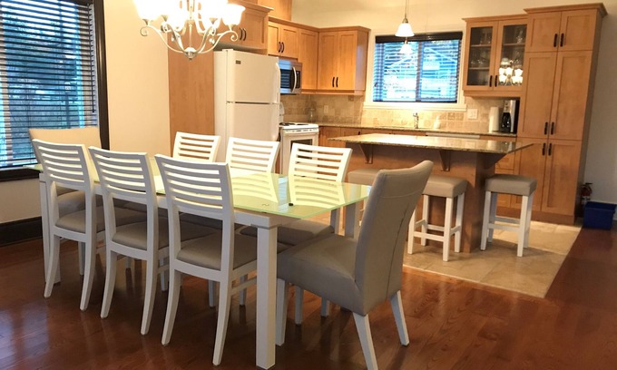 Saint-Sauveur House | 15 - Awesome mountain views and best comfort stay, Saint-Sauveur QC,