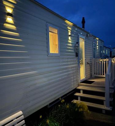 Muston Resort | 15 Maple Rise
