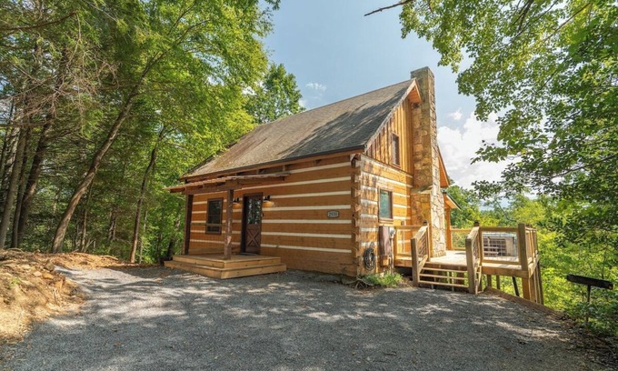 Pittman Center Cabin | 15 Min 2 DwTn Gatlinburg/By Park