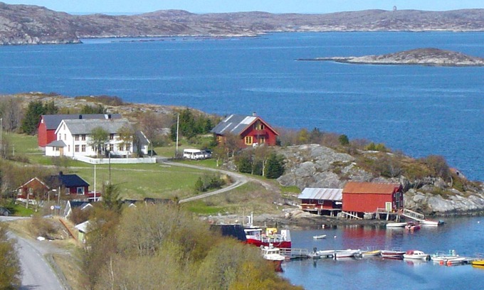Lauvsnes House | 15 person holiday home in Flatanger