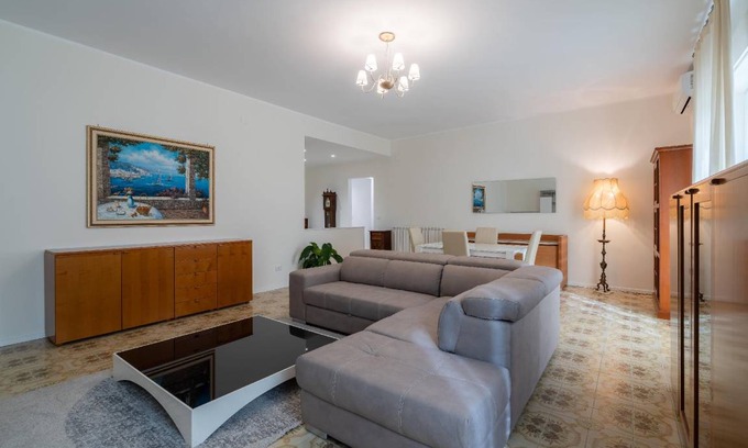 Tiche Apartment | 150 m² Apartment ∙ 3 bedrooms ∙ 6 guests