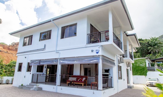 Bel Ombre Apartment | 150 m² Apartment ∙ 2 bedrooms ∙ 4 guests
