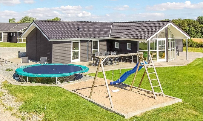 Kelstrup House | 150 m² House ∙ 4 bedrooms ∙ 10 guests