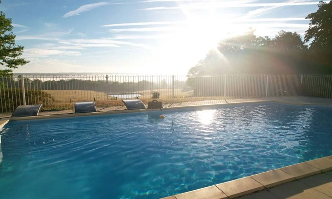 La Peruse House | 150 m² House ∙ 2 bedrooms ∙ 4 guests