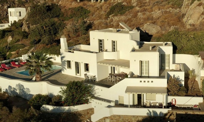 Maragas Villa | 150m2, amazing sea view, swimming pool, 3mn from beaches, 2km Kite-surfing spot