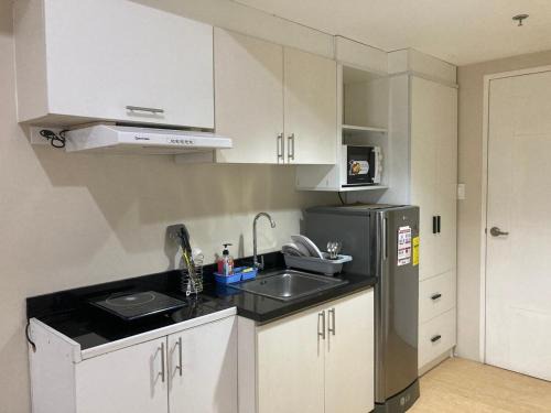 North Reclamation Area Apartment | 1517 Deluxe Room at Sunvida Tower