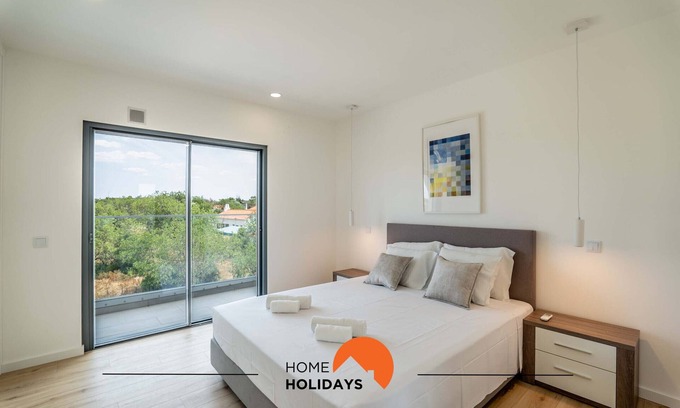 Ferreiras Apartment | #155 Lagoas Residence by Home Holidays