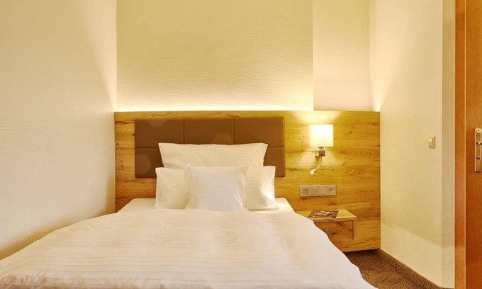 Mertesdorf Hotel | 16 m² Hotel ∙ 1 bedroom ∙ 1 guest