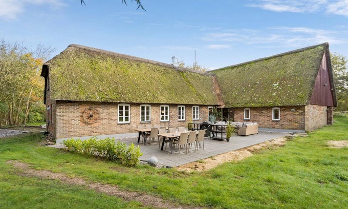 Ulfborg House | 160 m² Farmhouse ∙ 5 bedrooms ∙ 10 guests