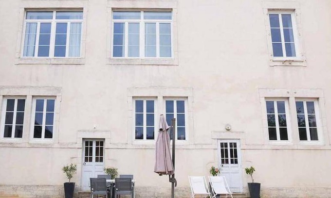 Nolay Apartment | 170 m² Apartment ∙ 3 bedrooms ∙ 8 guests