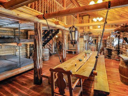 Hameenlinna House | 170 m² House ∙ 1 bedroom ∙ 17 guests