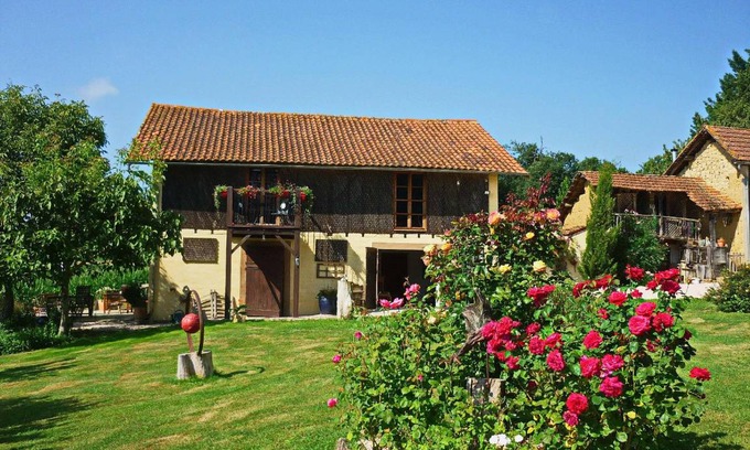 Sarraguzan House | 170 m² House ∙ 3 bedrooms ∙ 6 guests