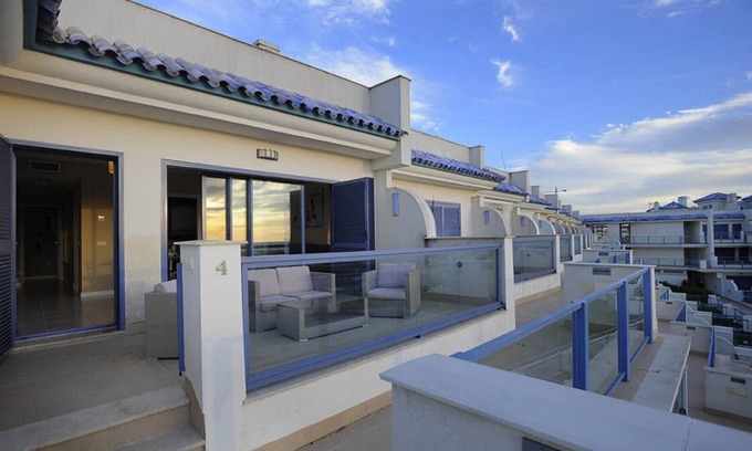 Tarifa Apartment | 175 - Ático Entre Dos Aguas