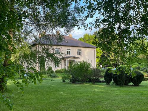 Zemgale Apartment | 18 oaks Private Countryside-palace apartments