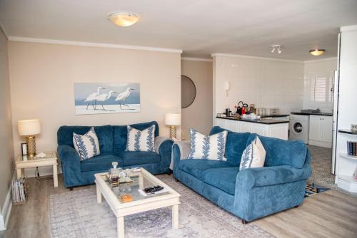 Waterfront Apartment | 18 Quay West, Waterfront