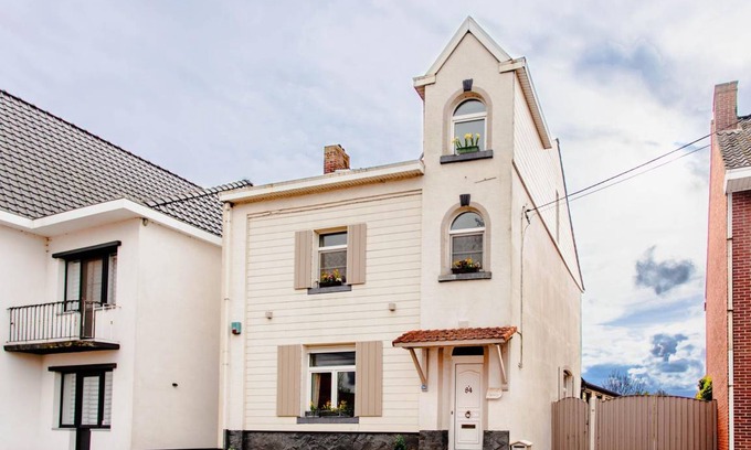Bilzen House | 180 m² House ∙ 4 bedrooms ∙ 8 guests