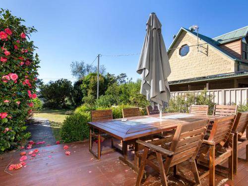 Callala Beach House | 180 m² House ∙ 3 bedrooms ∙ 6 guests