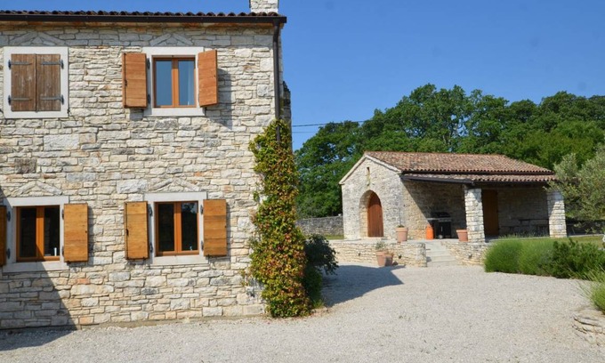 Kurili Villa | 180 m² Villa ∙ 4 bedrooms ∙ 11 guests
