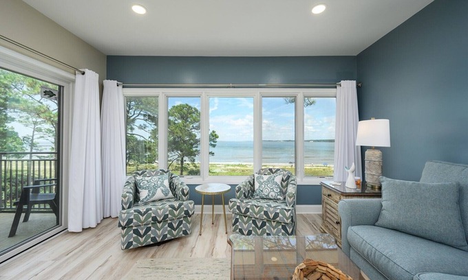 South Beach Condo | 1841 Beachside Tennis - Oceanfront, 2025 Renovations