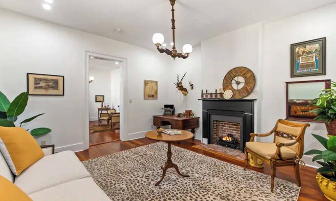 Natchez Cottage | 1864 Little Brick | 1/1, Full Kitchen, Hot Tub, Pet Friendly w/fee