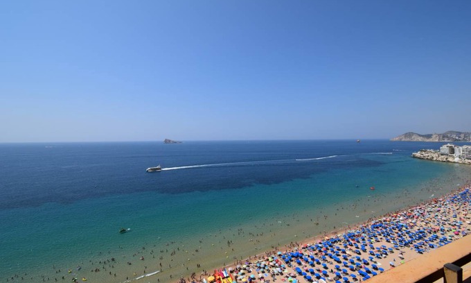 Benidorm Centro Apartment | 190 m² Apartment ∙ 3 bedrooms ∙ 6 guests