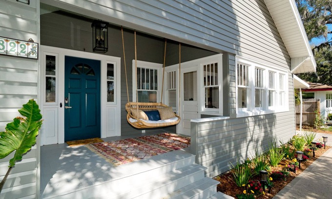 River District House | 1925 Historic Bradenton Bungalow, convenient to downtown and Anna Maria Island!
