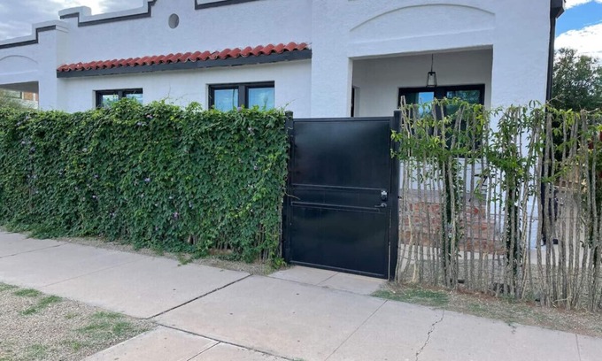 Tucson Apartment | 1926 Historic Duplex/1 BR 1 BA/Near U of A