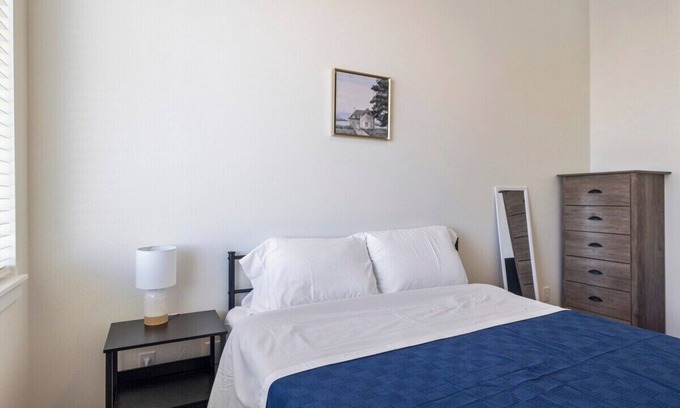 South Tacoma Apartment | 1BD/1BA Cozy Tacoma Apartment near UWT