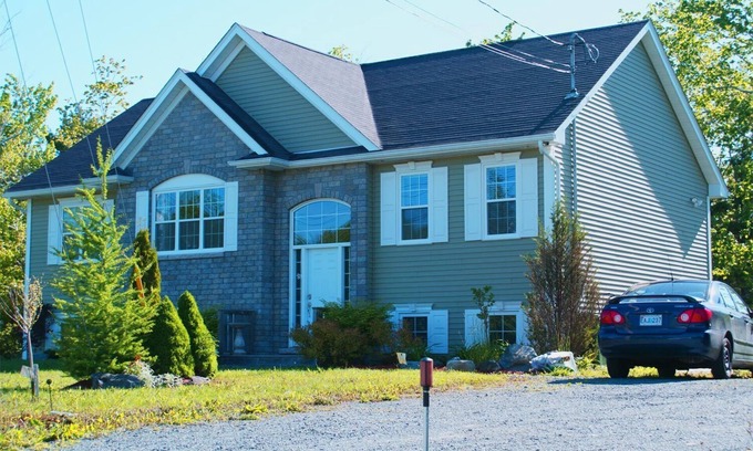 Fall River House | 1BRM 1 BA Suite With Private Entrance and Kitchenette