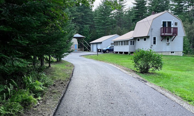 Madison Cabin | 2 bd private cabin,50 min to ski&snowmobile,Walk trails, 30 acre.1 pet allowed