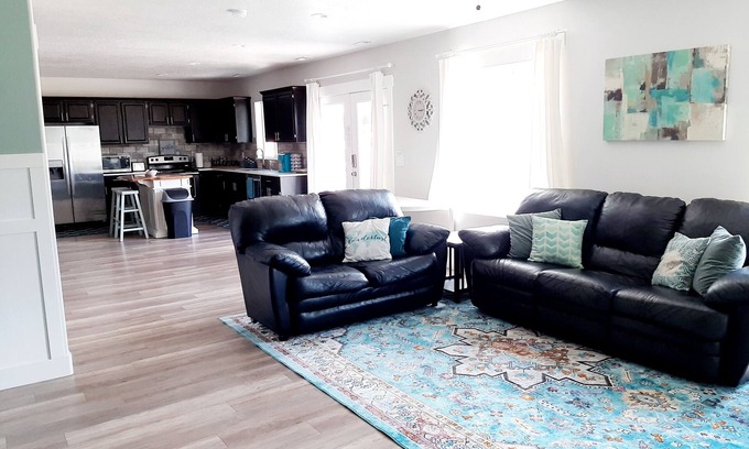 Lehi Apartment | 2 Bed/1 Bath daylight basement apartment-perfect for families!