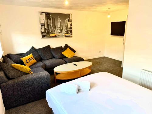 East End Apartment | 2-Bed City Apartment by Glasgow Green