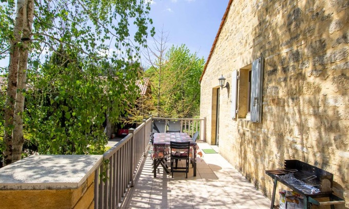 La Roque-Gageac Cottage | 2-bed house near Sarlat, terrace and nature, perfect for families