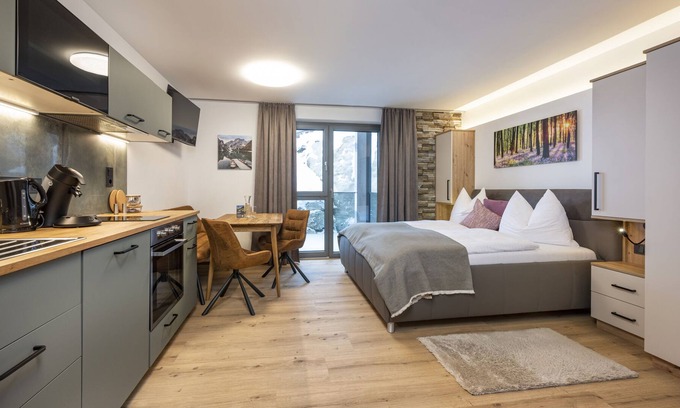 Alpendorf Apartment | 2 Bed Studio Comfort