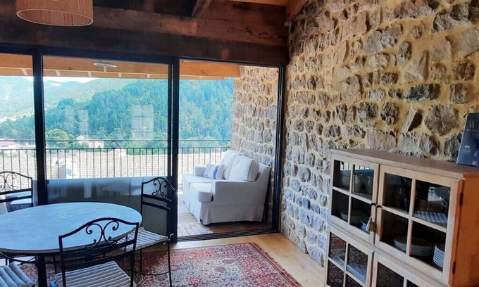 Saint-Martin-de-Valamas House | 2 Bedroom Private vacation home in SAINT MARTIN DE VALAMAS
