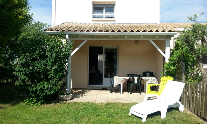 Marennes House | 2 Bedroom Private vacation home in Marennes-Hiers-Brouage