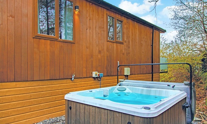 Broughton Mills Ski Chalet | 2 bedroom accommodation in Water Yeat, Nr Coniston