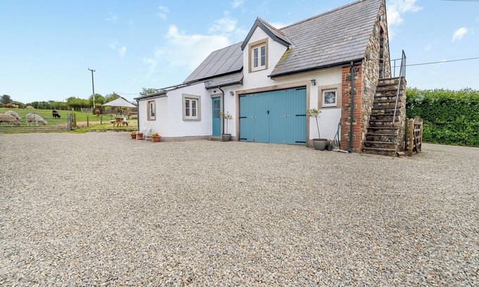 Llanrhian Cottage | 2 bedroom accommodation in Trefin, near St David’s