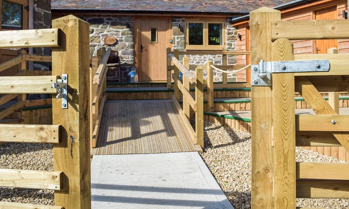 Acton Scott Cottage | 2 bedroom accommodation in Hamperley, near Church Stretton