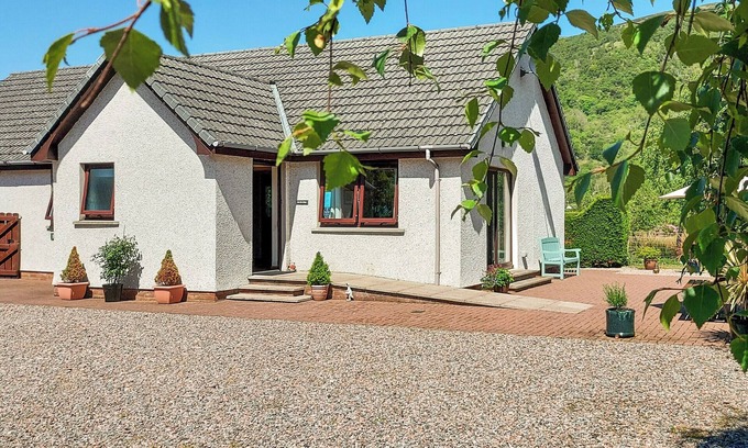West Laroch Cottage | 2 bedroom accommodation in North Ballachulish, near Glencoe