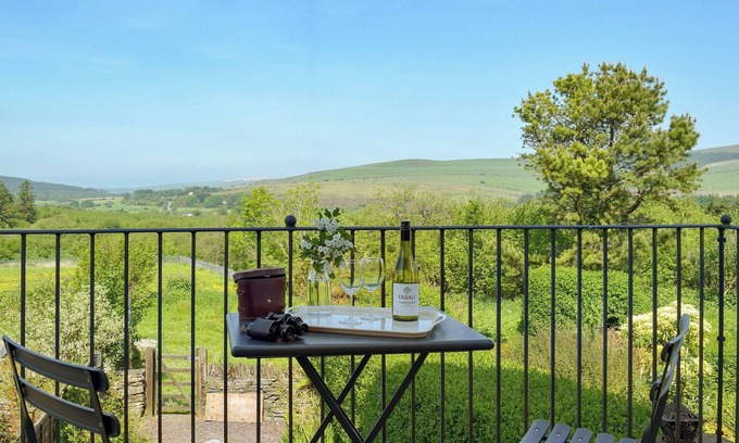 Rosebush Cottage | 2 bedroom accommodation in Rosebush, near Narberth