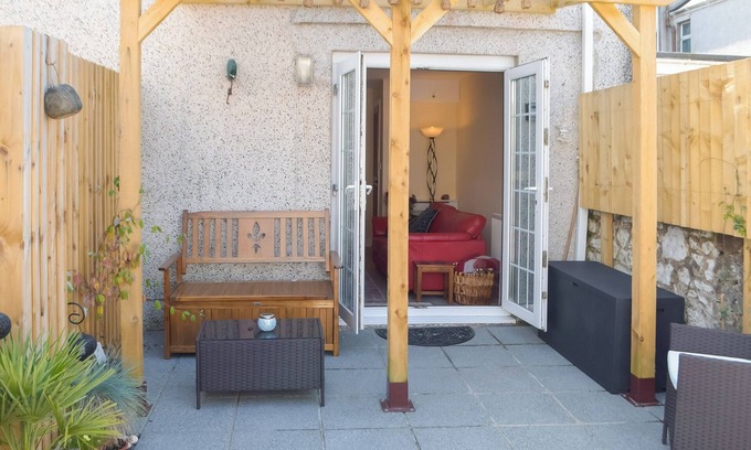 Porthcawl Cottage | 2 bedroom accommodation in Porthcawl