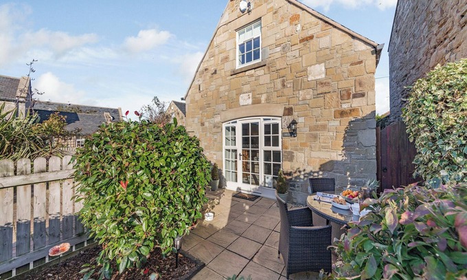 North Sunderland Cottage | 2 bedroom accommodation in Seahouses