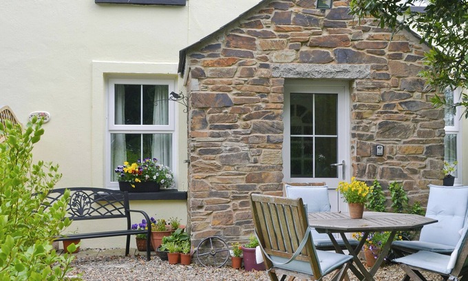 St Austell Cottage | 2 bedroom accommodation in St Austell