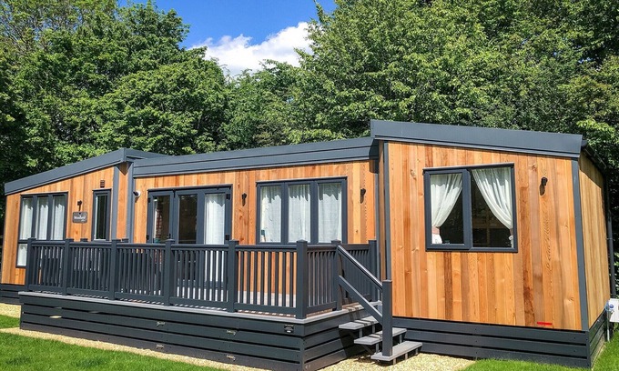 Frampton House | 2 bedroom accommodation in Hubbert’s Bridge, near Boston
